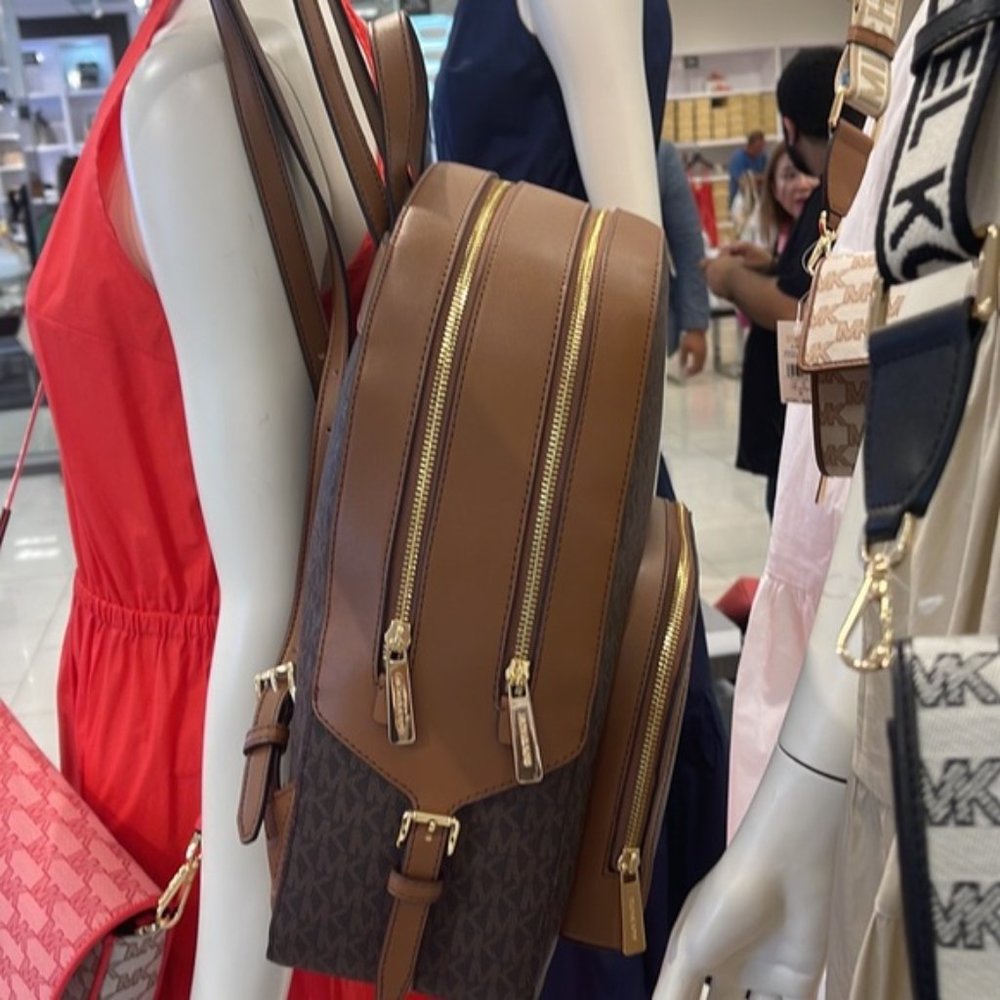 Michael Kors Jaycee Large Zip Pocket Backpack Brown - Picture 14 of 16